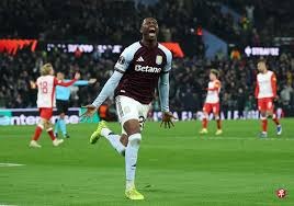 斯洛特再遇门框魔咒！利物浦0-0终结阿森纳五连胜，给曼城送大礼